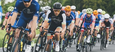 意甲联赛足球比赛观众席热烈氛围